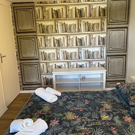 Detente Voisine Du Domaine Royal דירה *